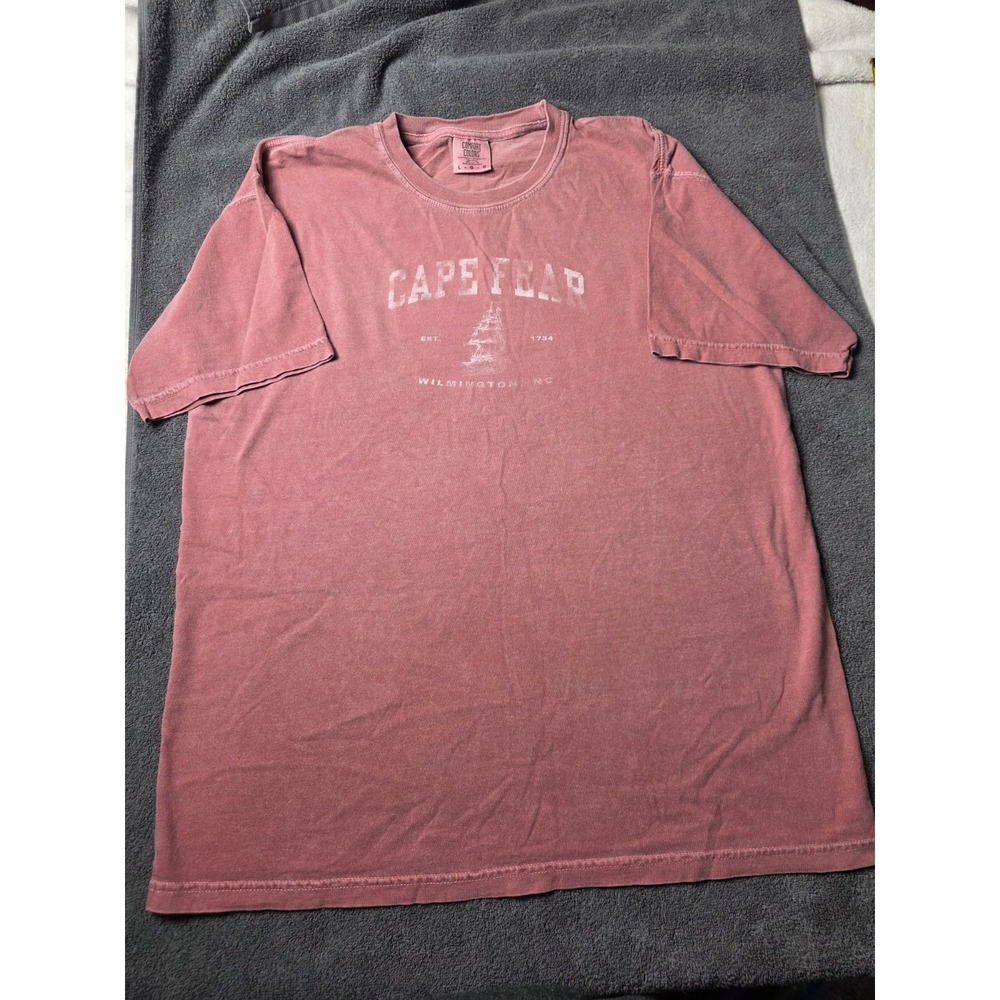 Comfort Colors Cape Fear Wilmington NC T Shirt Large Faded Red Coastal Tee